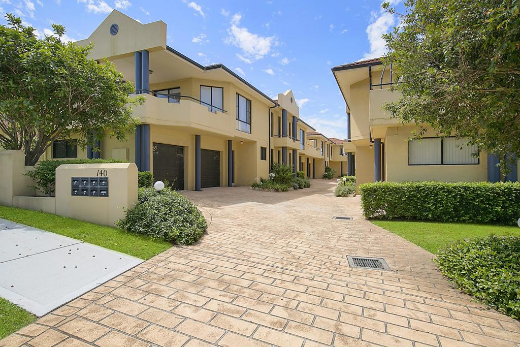 Toowoon Bay NSW Accommodation China