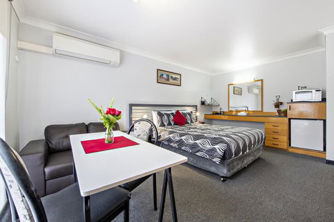 Shearing Shed Motor Inn - Accommodation Asia 1