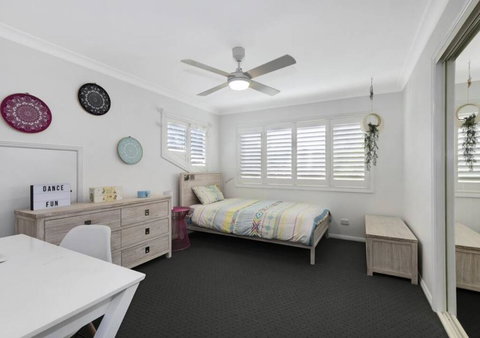 Shelly Beach Family Hideaway - Pool, Beach, Golf - Accommodation Asia 1