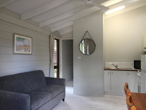 Shelly Beach Holiday Park - Accommodation Asia 2