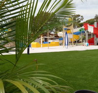 Shelly Beach Holiday Park - Accommodation China