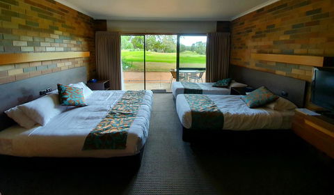 Shepparton Golf Motel - Accommodation Asia 2