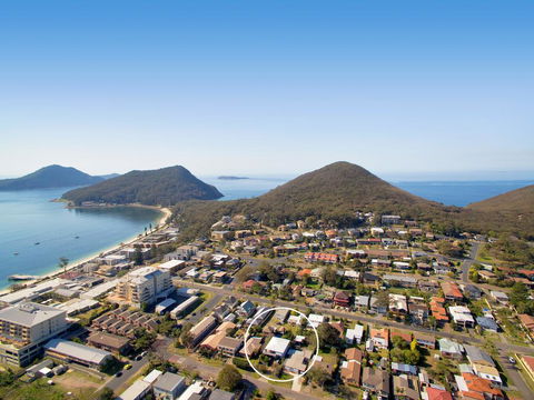 SHOAL BAY RIGGERS - Accommodation Guide 2