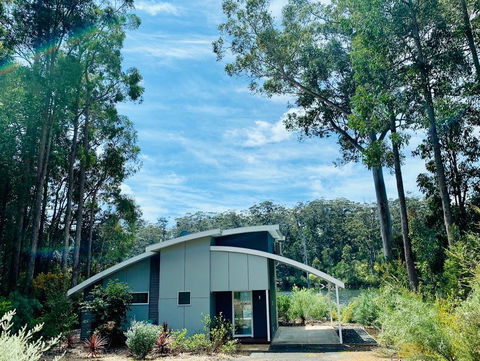 Silkwood Estate - Accommodation Asia 0