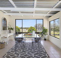 Silky Oak Cottage - cosy with country views - Accommodation Asia
