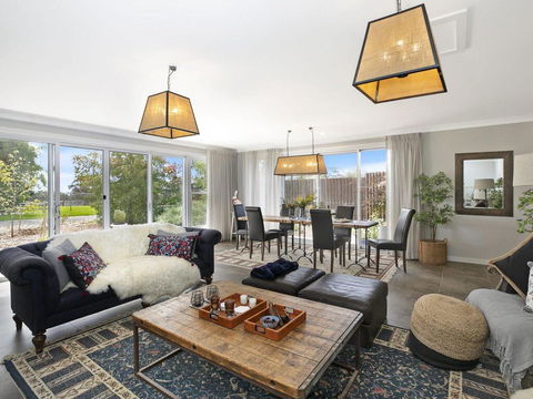Silky Oak Villa - Spacious & Beautifully Decorated - Accommodation China 1