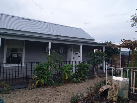 Silverbirch Cottage - Accommodation Asia 1
