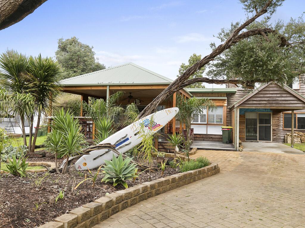 Silverleaves VIC Accommodation Guide