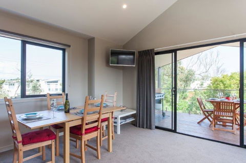 Silversands Beach Cottage - Accommodation Asia 3
