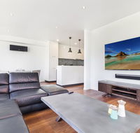 Smart apartment in elegant suburb close to city - Accommodation Guide