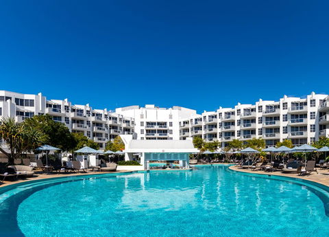 Sofitel Noosa Pacific Resort - Accommodation Guide 1