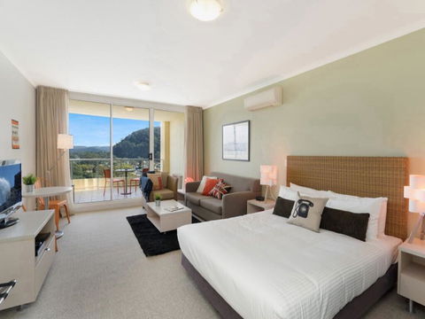 Soho - Ettalong Beach Resort - Accommodation China 0