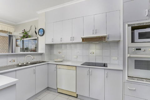 Solitaire 1 - Sawtell, NSW - Accommodation Asia 2