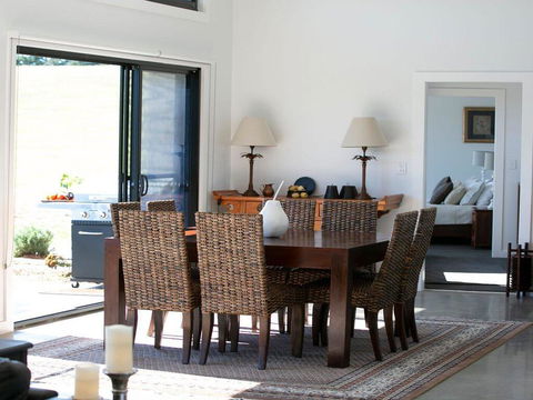 Somerton Ridge - The Perfect Rural Retreat - Accommodation Asia 1