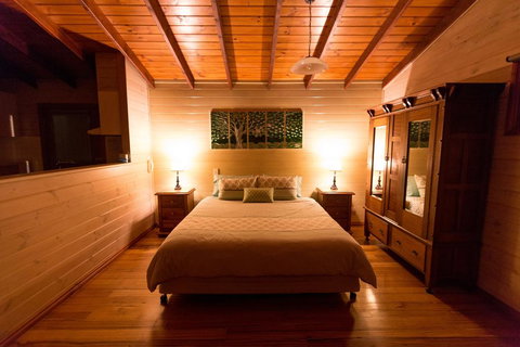 Southern Anchorage Retreat - Accommodation Asia 1