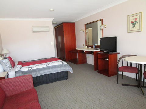 Southern Comfort Motor Inn - Accommodation Asia 3