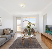 Spacious apartment in trendy Sydney neighbourhood - Accommodation Asia