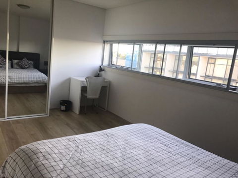 Spacious One Bedroom Apartment In Marrickville - Accommodation Asia 2