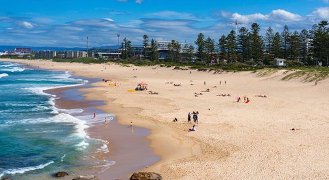 Spacious Townhouse In Wollongong - Accommodation Asia 2