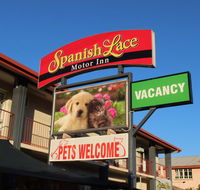 Spanish Lace Motor Inn - Accommodation Asia