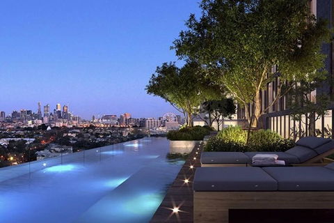 Spectacular Private Balcony Views With Pool - Accommodation Asia 1
