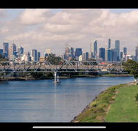 Spectacular river views in fabulous footscray. - Accommodation Asia