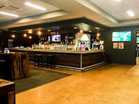 Spinifex Hotel - Accommodation Asia 2