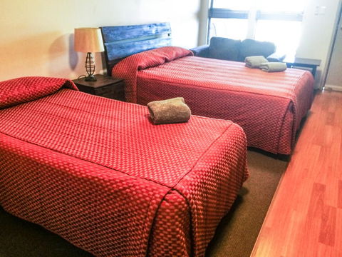 Spinifex Hotel - Accommodation Asia 0