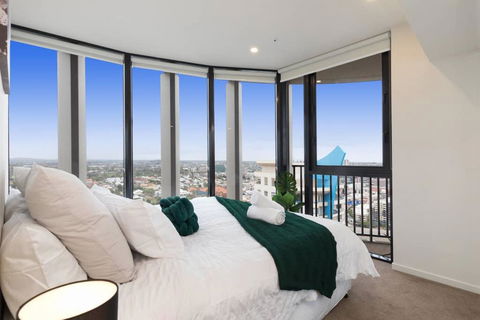 SPIRE - Fast Internet Monthly Stays W Carpark - Accommodation Guide 2