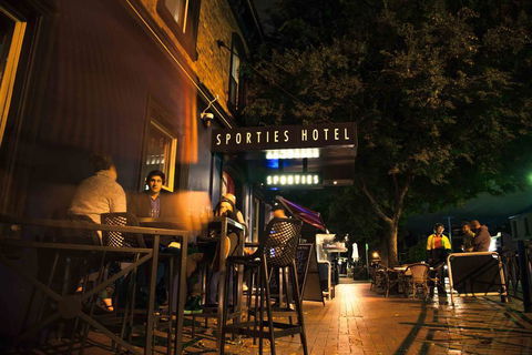 Sporties Hotel - Accommodation Asia 1