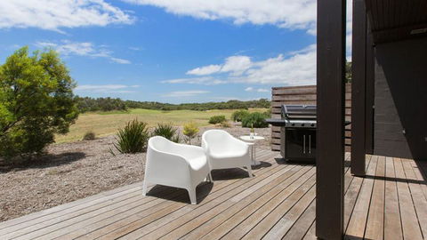 ST ANDREWS BEACH APARTMENT 4.01 - Accommodation Asia 1