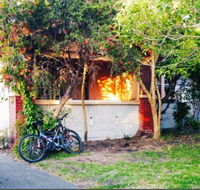 St Kilda East backpackers' hostel - Accommodation Guide