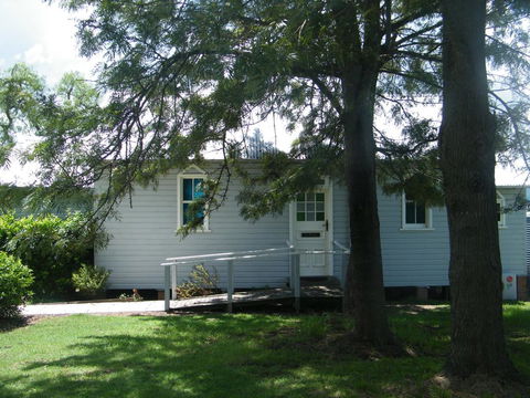 St Peter's Fairview - Accommodation Asia 3