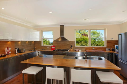 St Raphael - Accommodation Asia 2