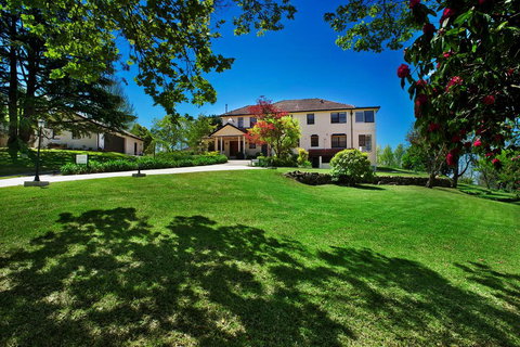 St Raphael - Accommodation Asia 0