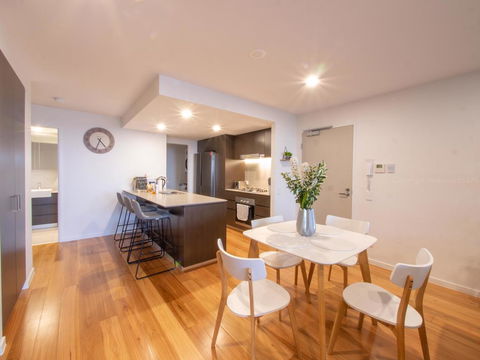 Stawealth Westside Apartments - Accommodation Asia 3