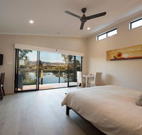 Still Earth - Accommodation Asia