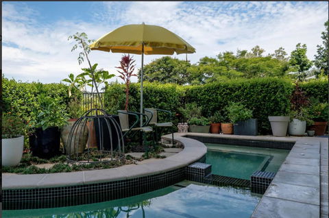 Stonehawke Place - Accommodation Asia 2