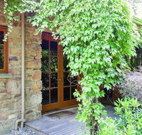 Stonehenge Retreat - Accommodation Asia