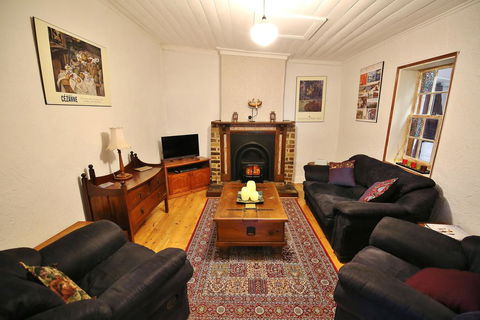 Stonewall Cottage - Accommodation Asia 2
