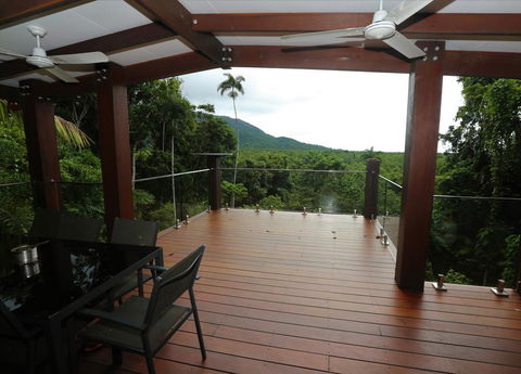 Stonewood Views - Accommodation China 0