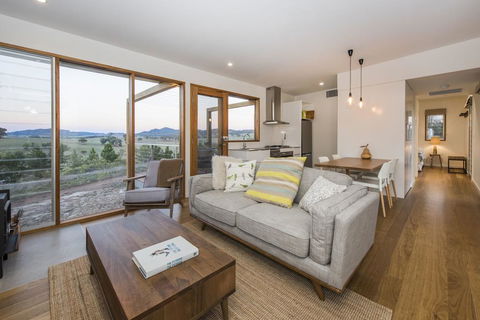 Strikes Mudgee - Accommodation Guide 2