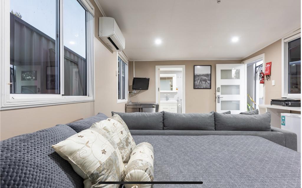 Carnes Hill NSW Accommodation Asia