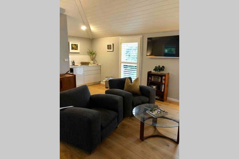Studio79 - Accommodation Guide 2