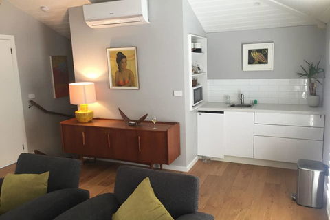 Studio79 - Accommodation Guide 0