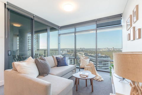 Stunning Apt Nearby ANZ Stadium Wt Free Parking - Accommodation Asia 0