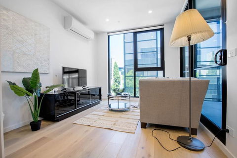 Stunning Light&Bright New One Bedroom APT@Hawthron - Accommodation Guide 3