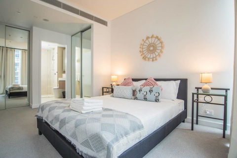 STUNNING Luxury 2beds2bathAPT @CBD (Haymarket) - Accommodation Asia 2