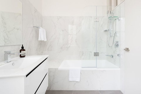 STUNNING SYDNEY HOME 9 - Accommodation Asia 3