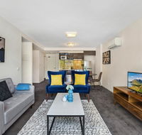 Stylish 2-Bed Apartment with Parking in Hip Area - Accommodation Asia